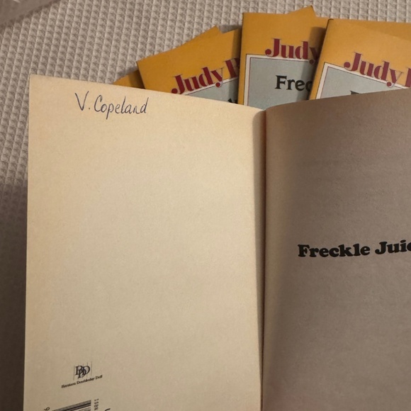 Freckle Juice – Judy Blume (Set of 5) - Picture 3 of 7